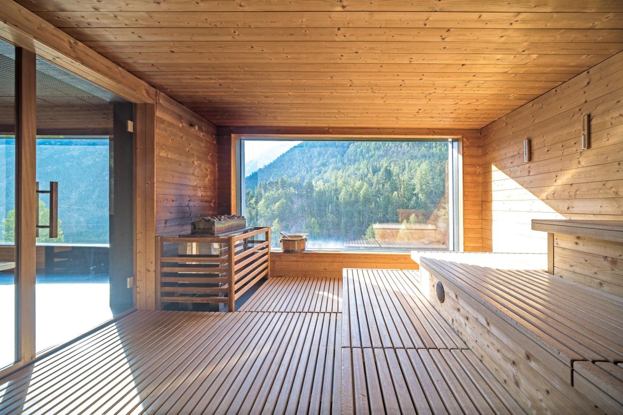 Wellnesshostel4000 Saas-Fee Exterior photo