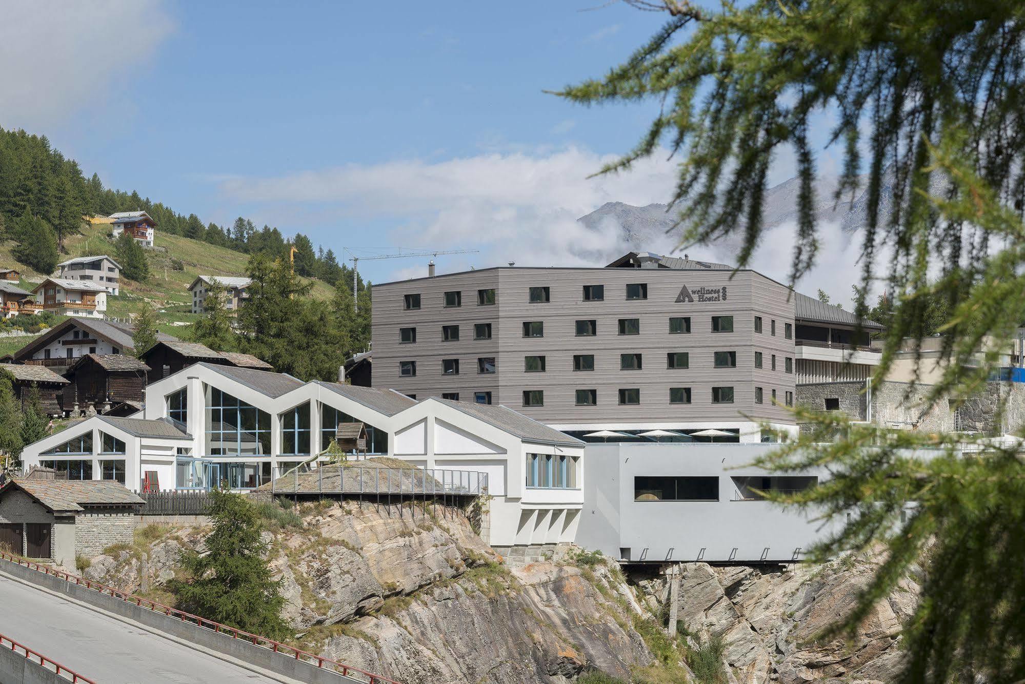 Wellnesshostel4000 Saas-Fee Exterior photo