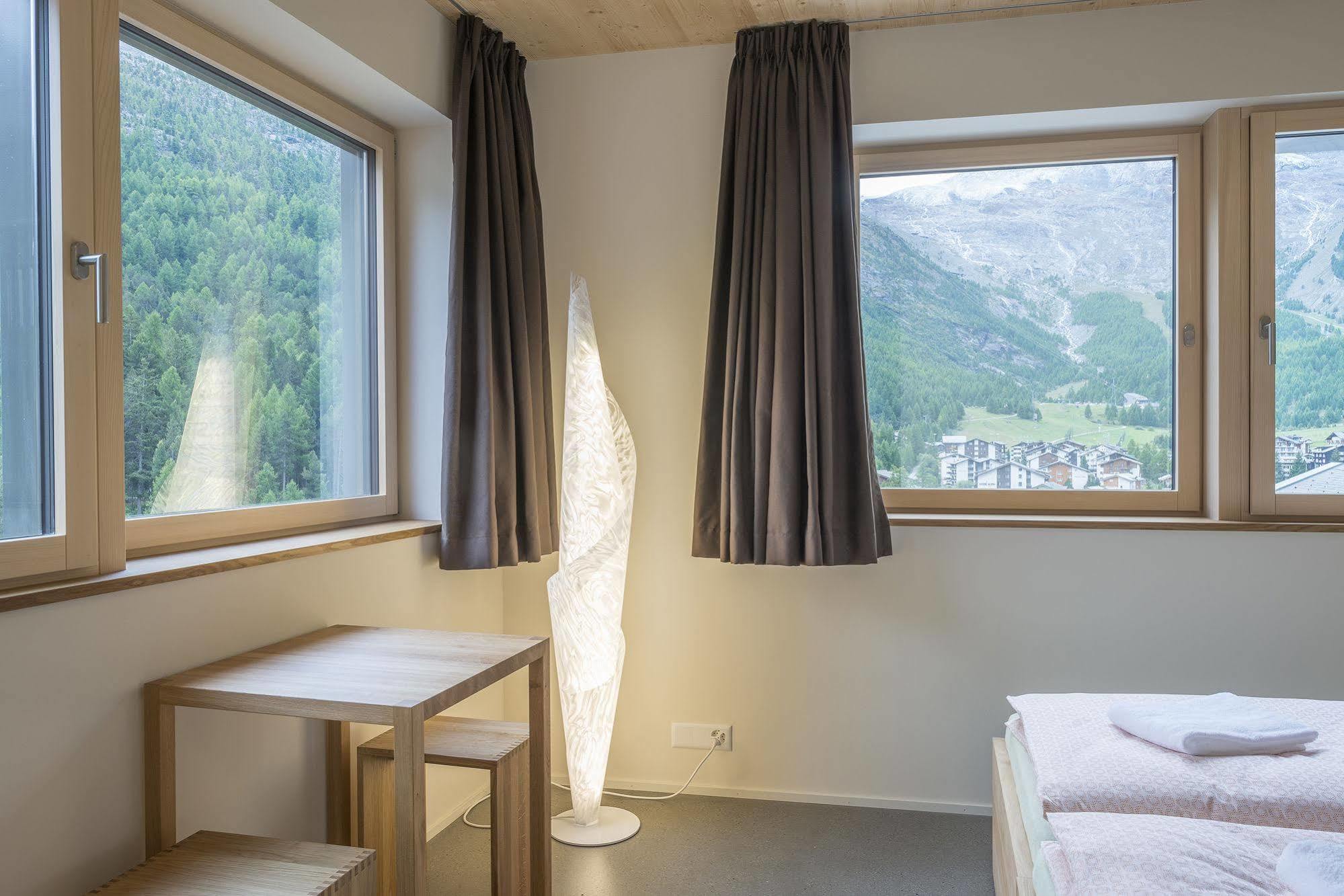 Wellnesshostel4000 Saas-Fee Exterior photo